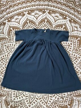 kate quinn deep blue ribbed crewneck top